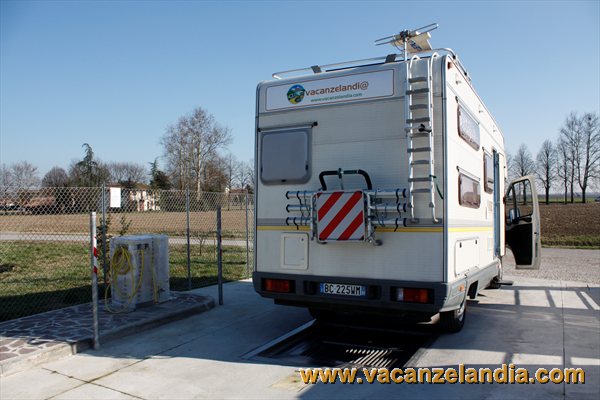 BOILER CAMPER SCARICARE